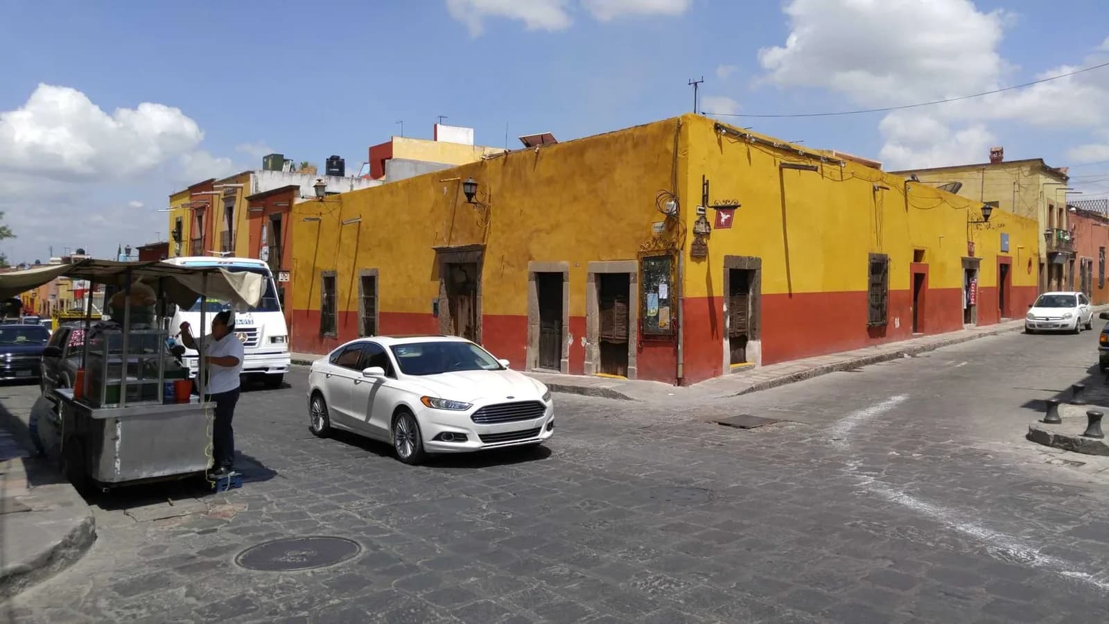 Information about Auto Insurance Policies in Mexico